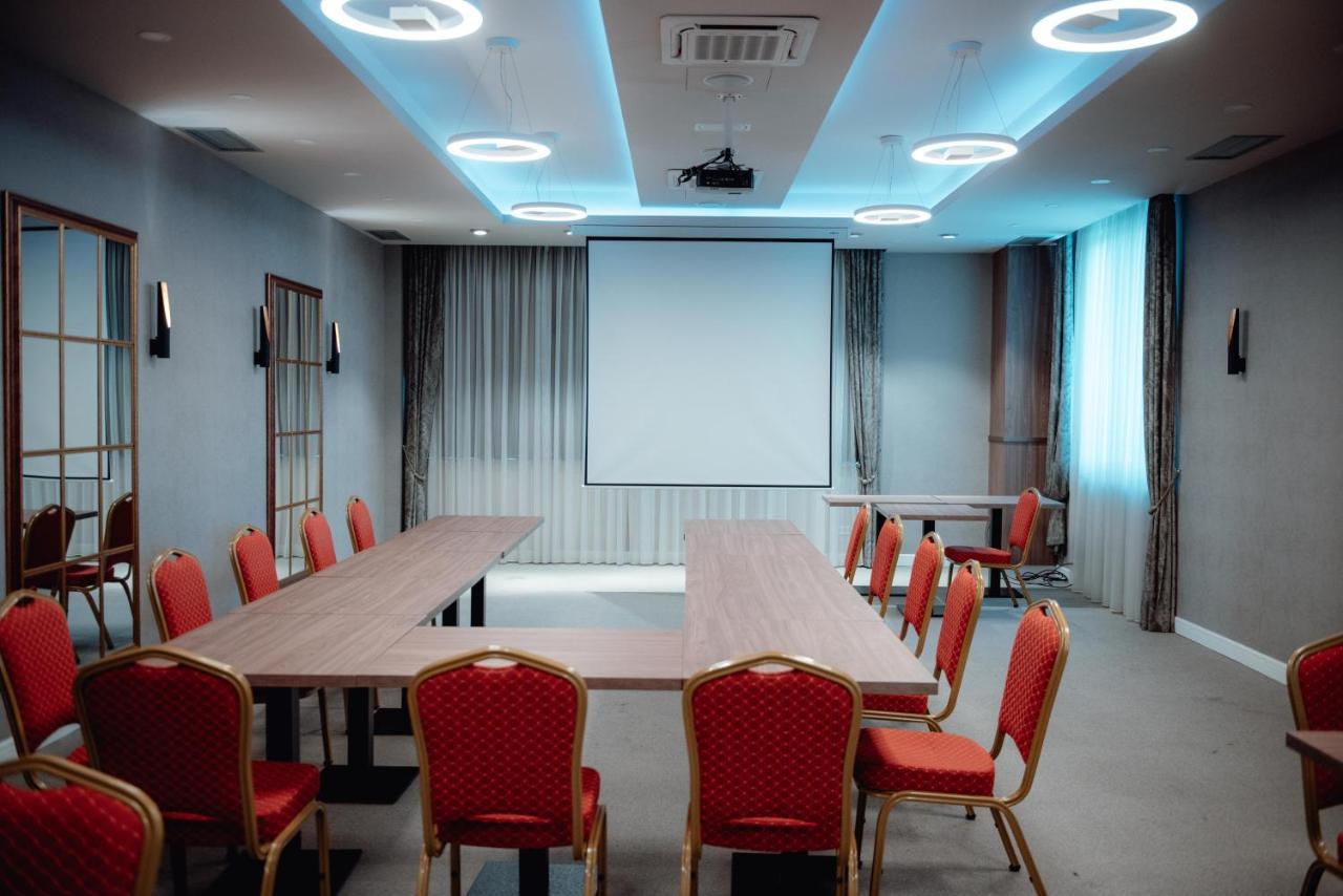 Hotel Vidović Banja Luka Buitenkant foto