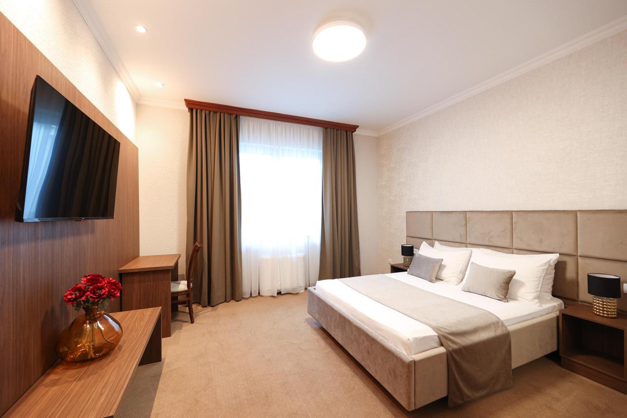 Hotel Vidović Banja Luka Buitenkant foto