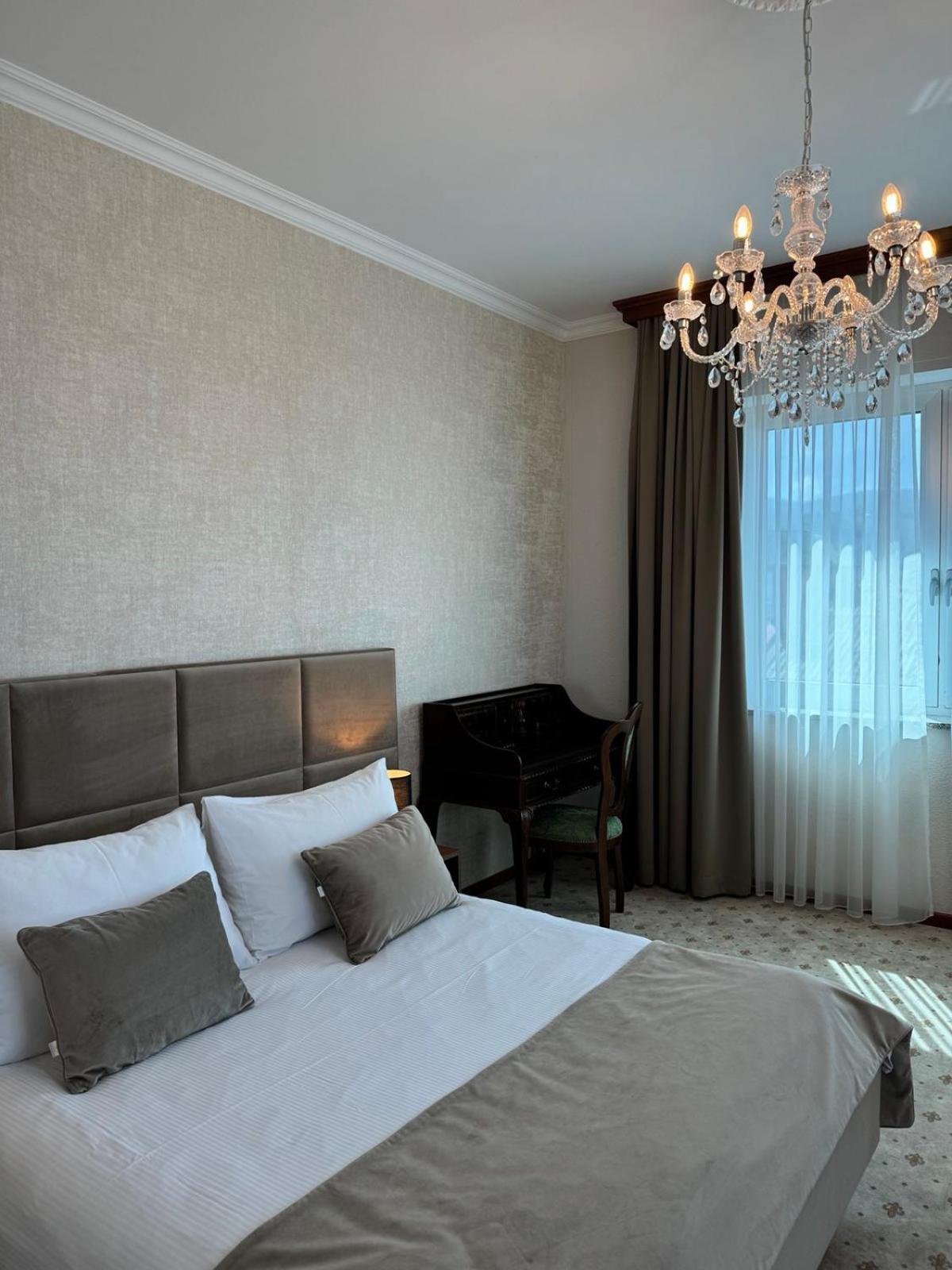 Hotel Vidović Banja Luka Buitenkant foto
